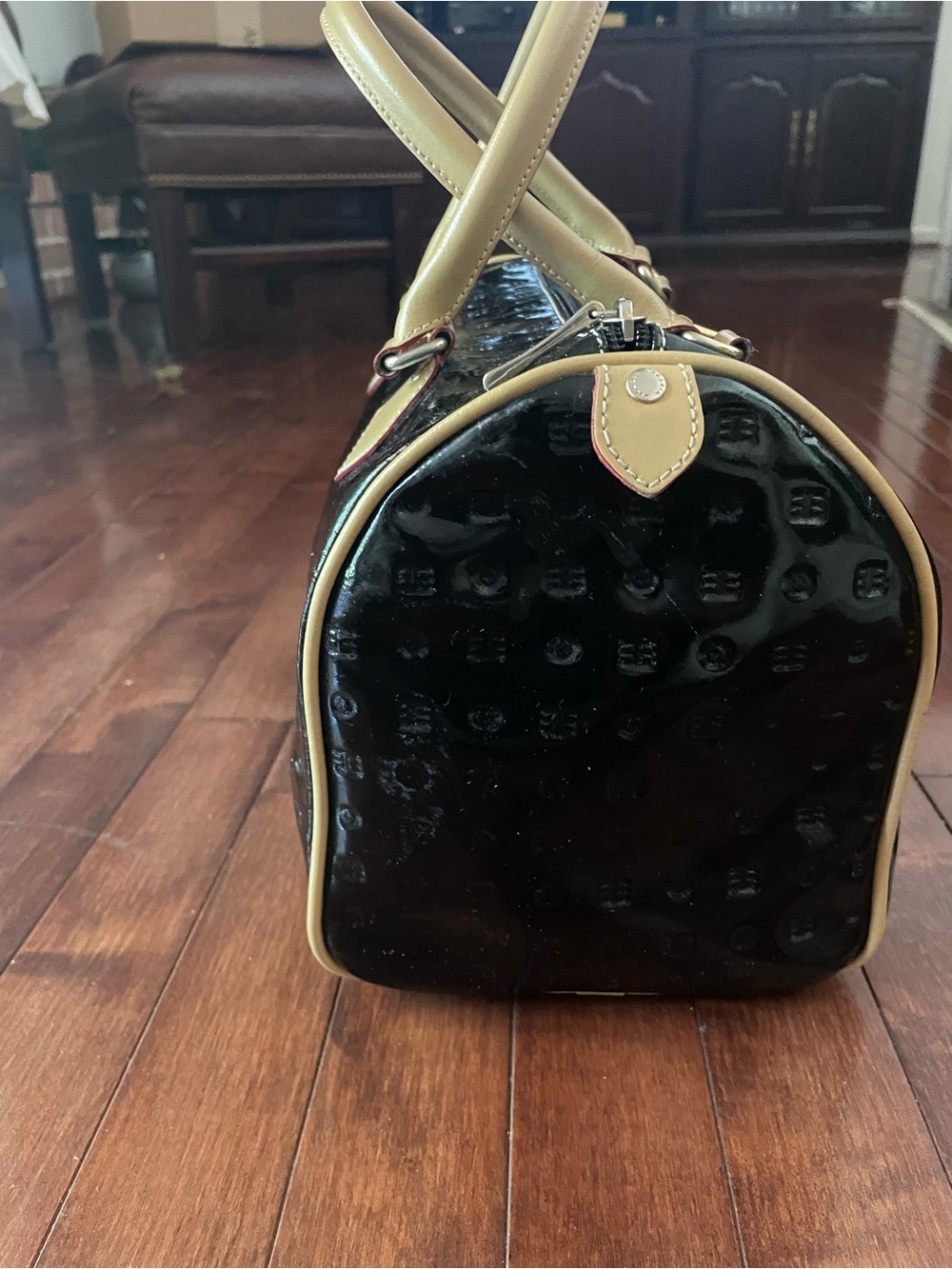 Acadia Black Patent Leather Satchel Bag with Tan Leather Trim and Handles- EUC - Picture 3 of 6